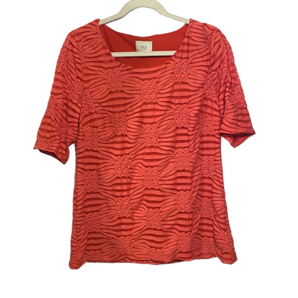 ECI New York Women's Sz L Red Burnout Lined Scoop Neck Weave Short Sleeve Top
